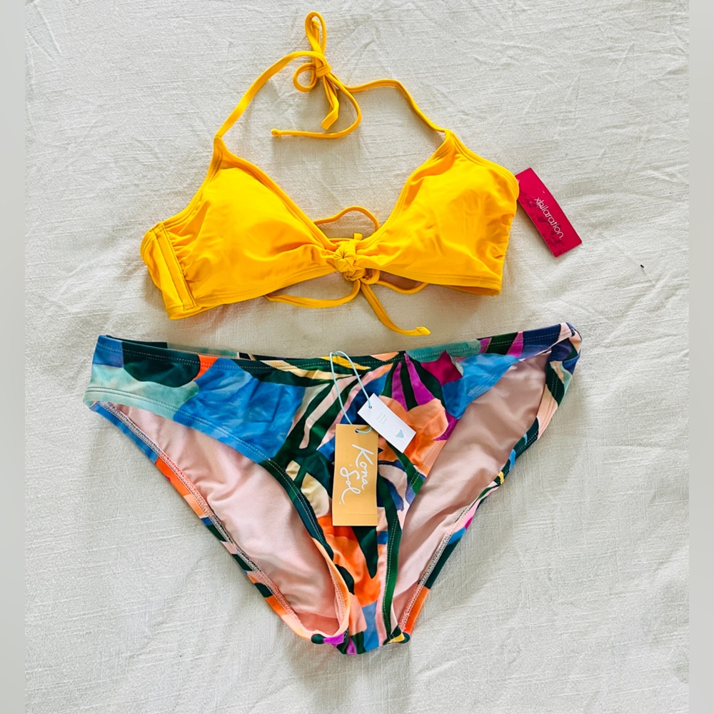 NWT yellow top/floral bottom bikini